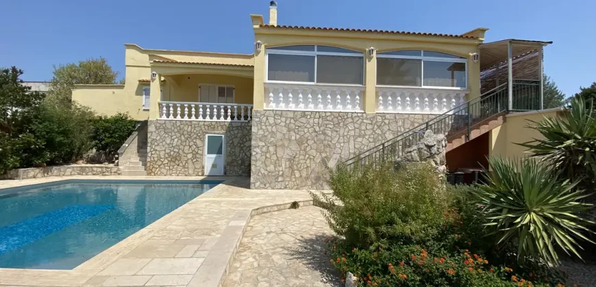 Villa in Ostuni with panoramic view for Sale