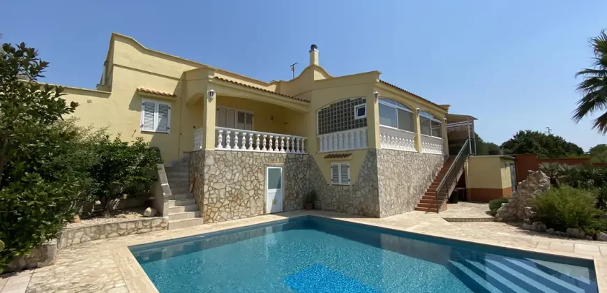 Villa in Ostuni with panoramic view for Sale