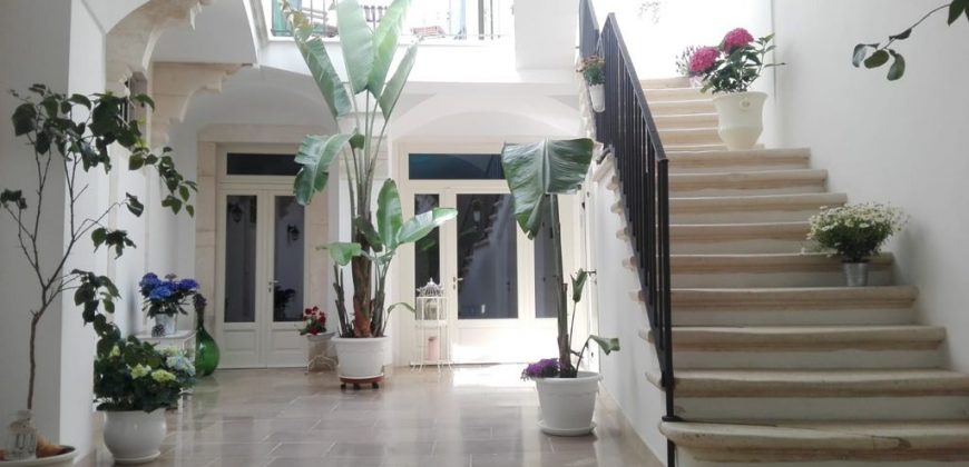 Palace for sale Martina Franca, Apulia