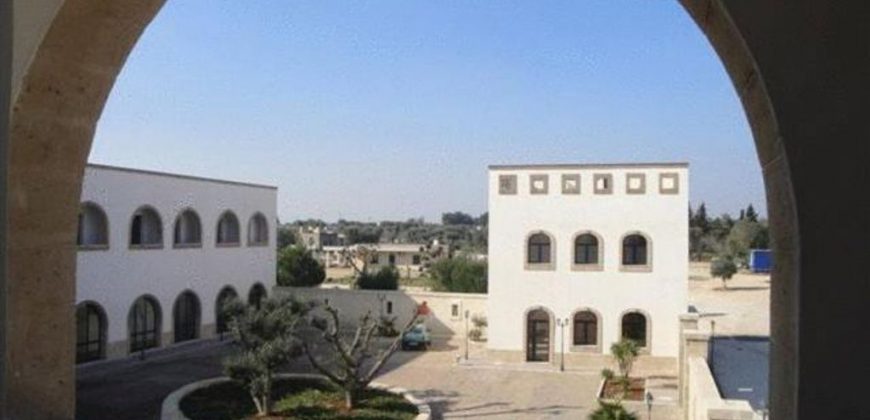 75 room luxury Hotel for sale in San Vito dei Normanni, Apulia