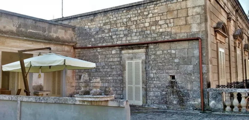 Palazzo for Sale, Ostuni