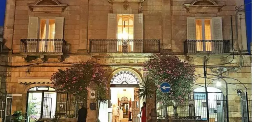 Palazzo for Sale, Ostuni
