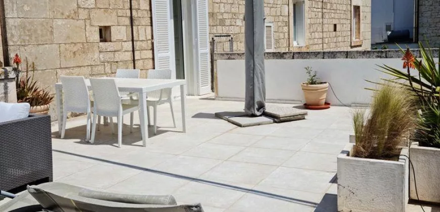 Palazzo for Sale, Ostuni