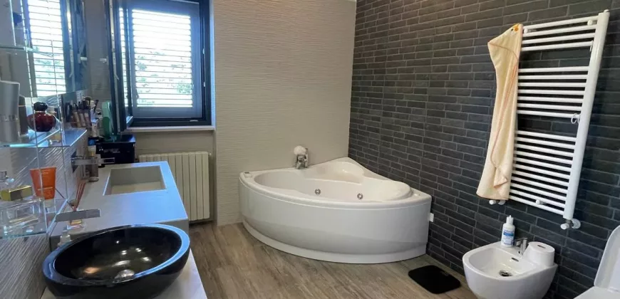 Villa Alda – Renovated Villa with Trulli in Cisternino