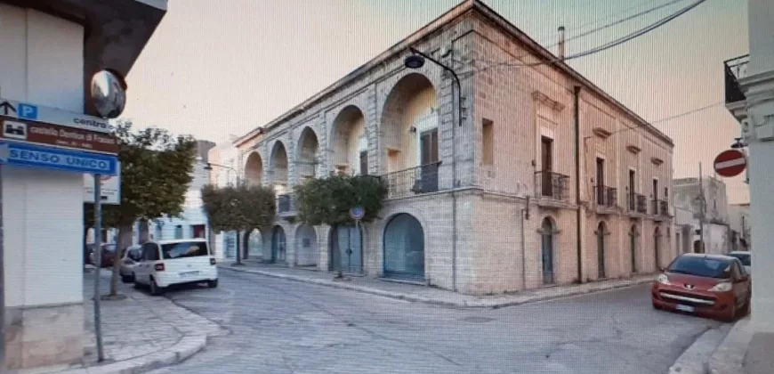 Elegant Historic Palace in Apulia
