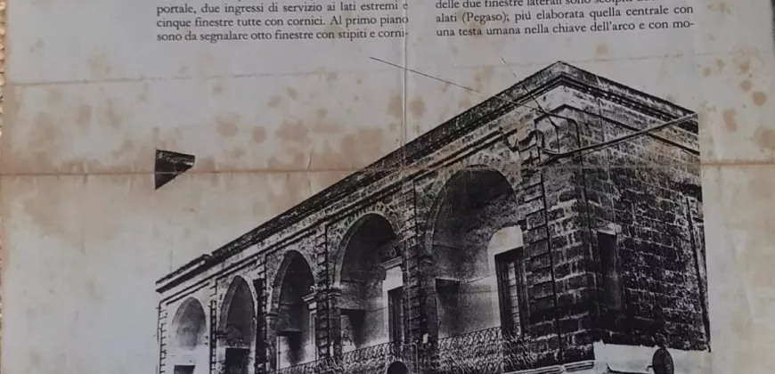 Elegant Historic Palace in Apulia