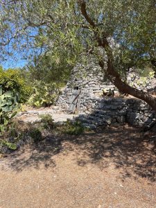 villa alda – renovated villa with trulli in cisternino